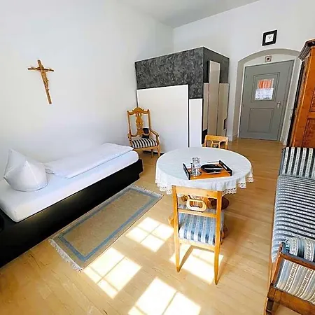 Hotel Bischoefliches Seminar St. Willibald *